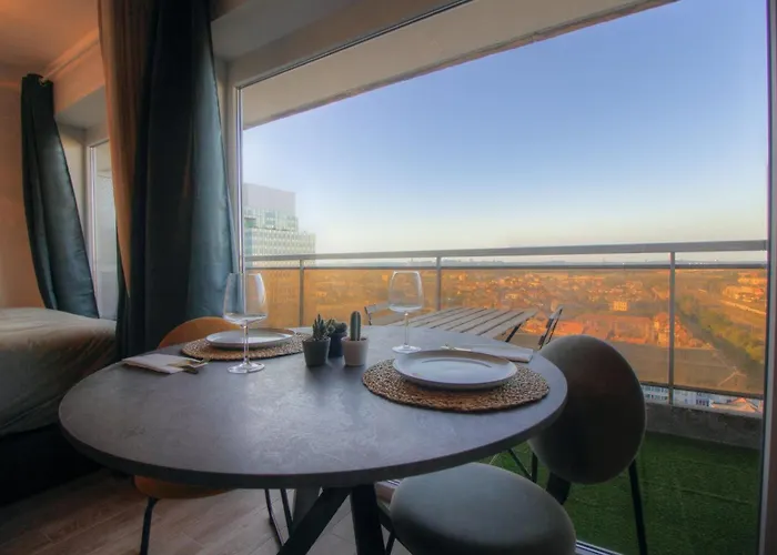 Apartment Avec Vue Panoramique Et Parking Gratuit