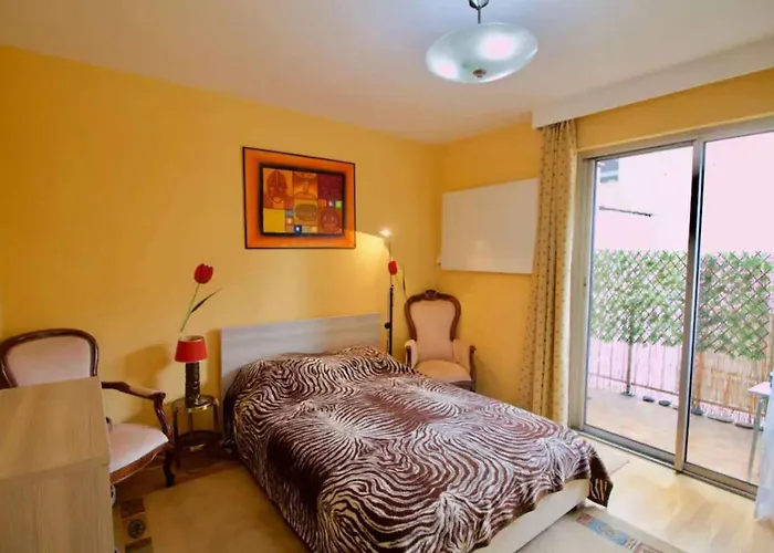 Charme A Forest 2ch * Брюссель