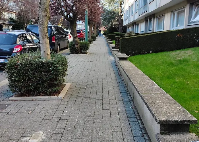 Flat Moderne Et Lumineux * Brussel