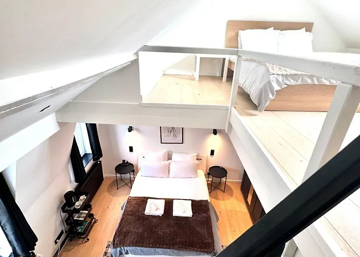 My Haus European Commision Bed & Breakfast