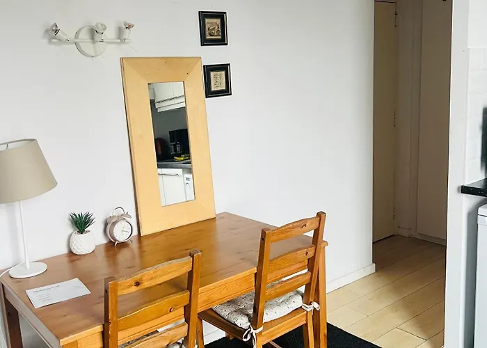 Surplombant Louisa *