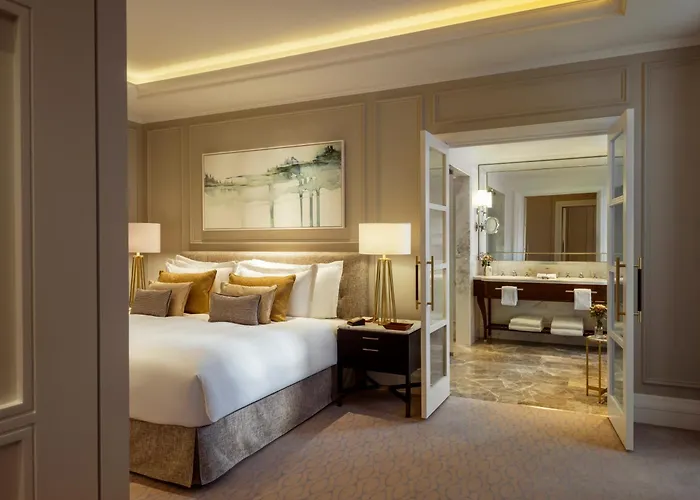 Corinthia Grand Astoria