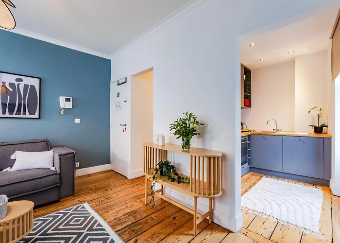 Modern Flat Near Grand Place