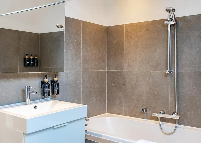 Modern Flat Near Grand Place *