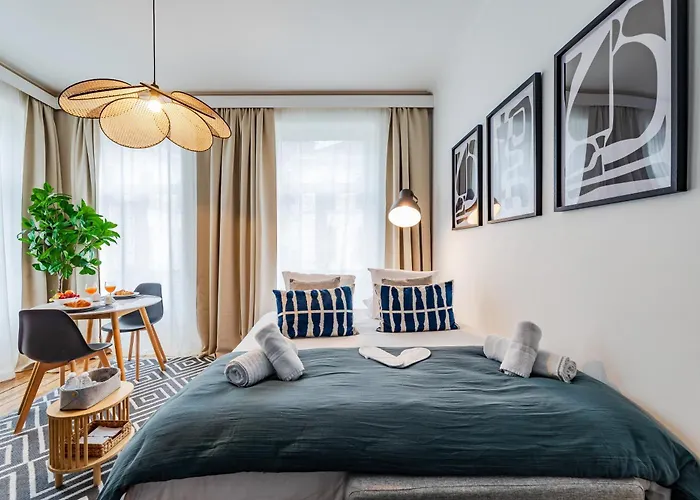 Scenic In Historic * Bruksela