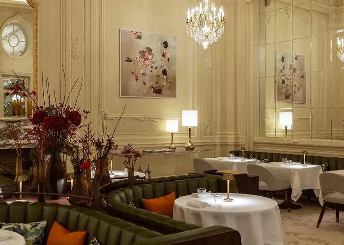 Hotel Corinthia Grand Astoria 5*