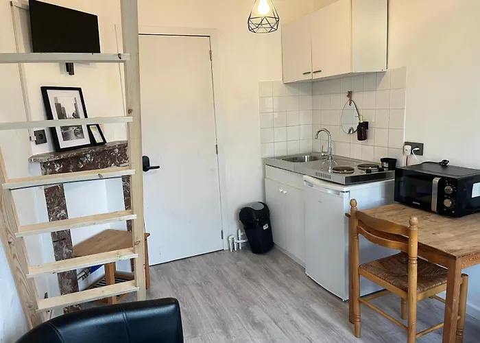 European District Guest house