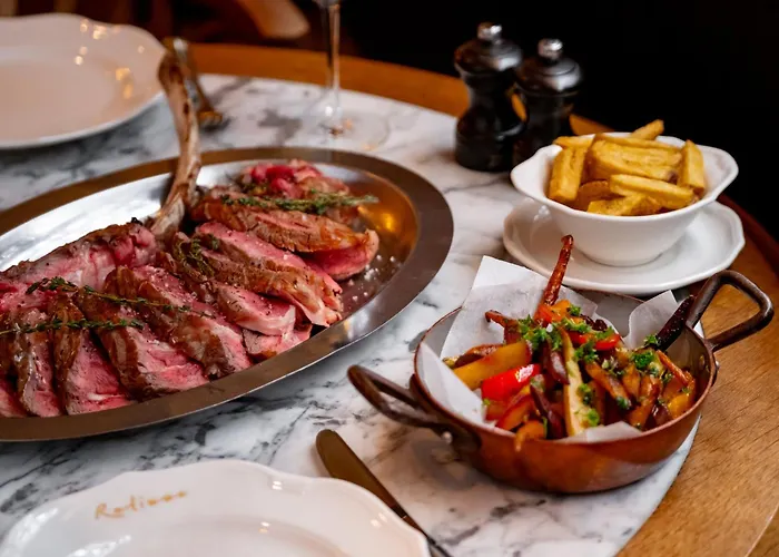 Отель Marriott Grand Place