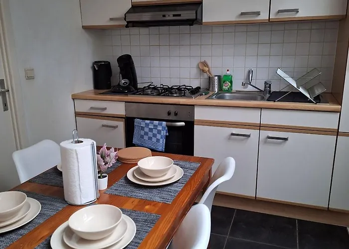 Alicia's Duplex European Quarter