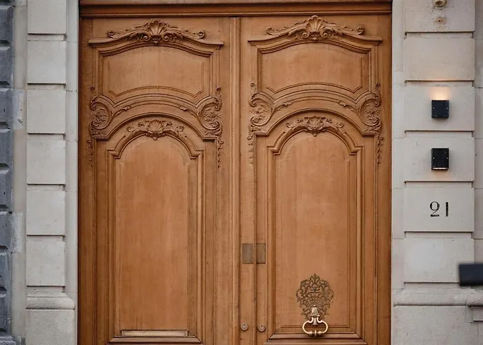 Hotel Faubourg 21 - The Leading Of The World