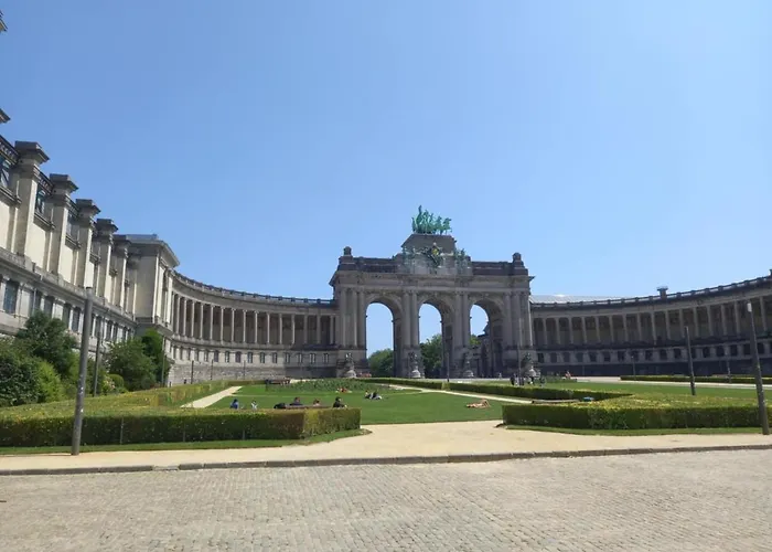 Apartment Maison Du Cinquantenaire - The Residential