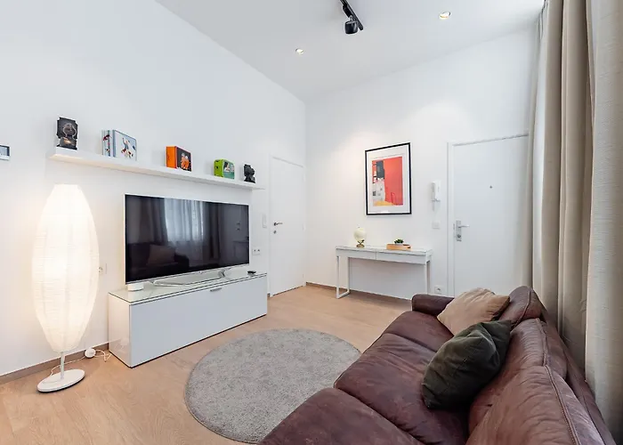 Fully Furnished And Modern Flat - Center Brusel