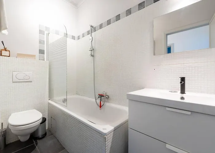 Jette - Base En Peripherie De - 15min Centre Bruxelas