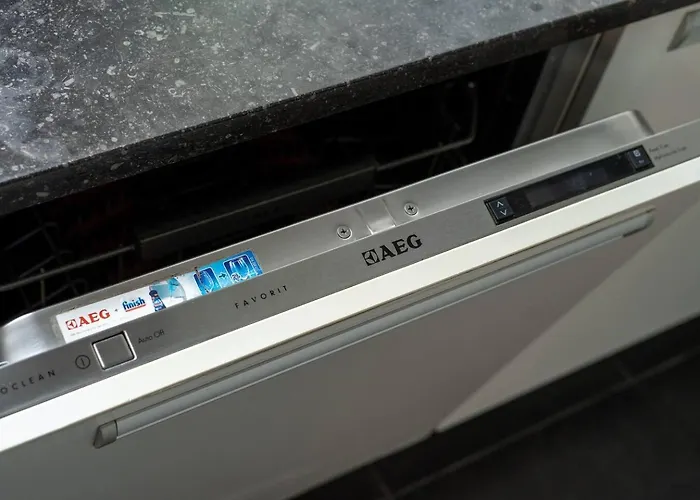 Jette - Base En Peripherie De - 15min Centre Apartamento Bruxelas