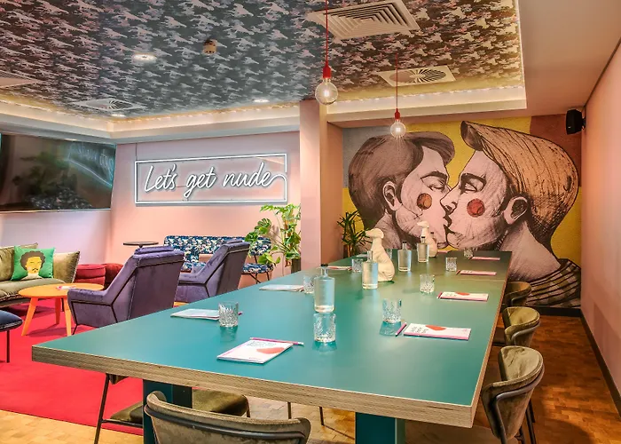 Centre Louise Hotel 3*