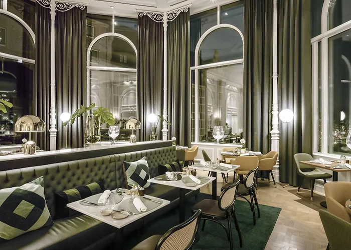 Hotell Hilton Grand Place 4*