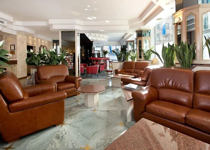 Western Royal Centre 3*