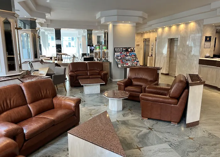 Hotel Western Royal Centre