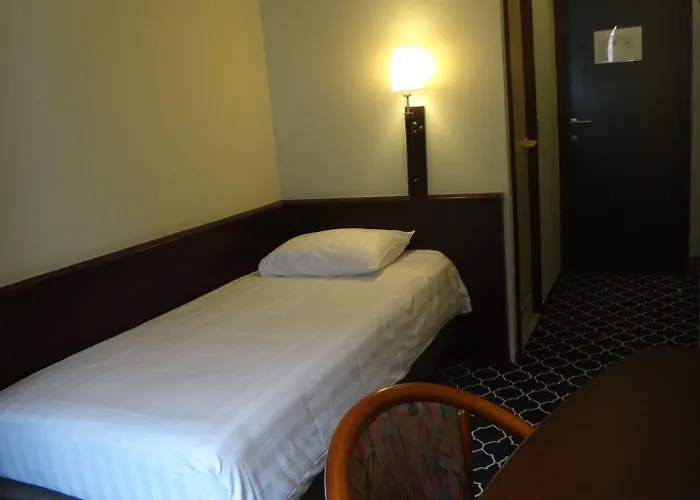 Safestay Grand Place Hotell