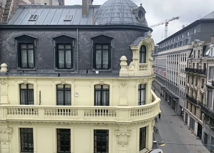 Safestay Grand Place Hotell 3*