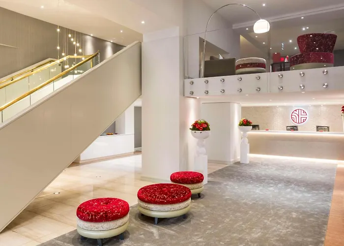 Hotel Nh Collection Centre 4*