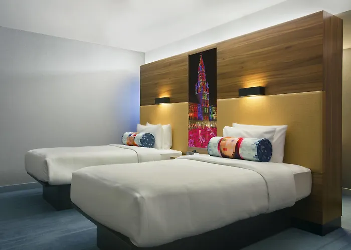 Hotell Pestana Schuman 3*