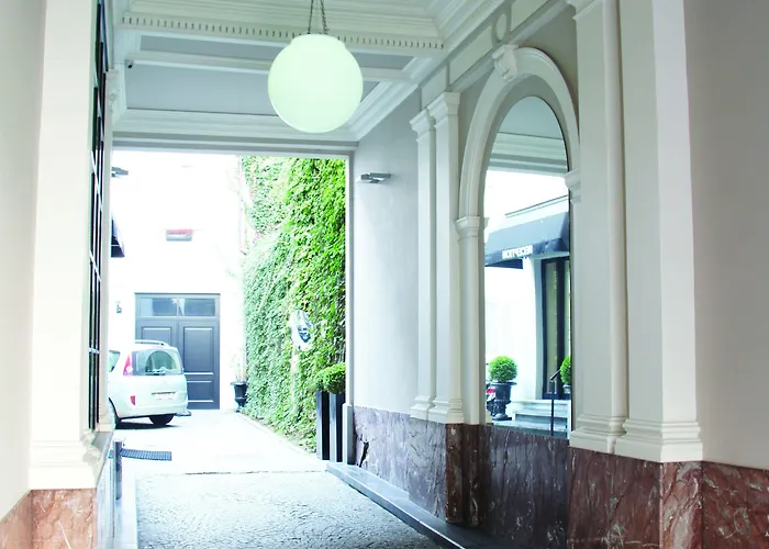 La Legende 3* Brusel