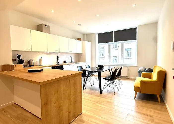 Проживание в семье The Gallery Saint-gilles Брюссель