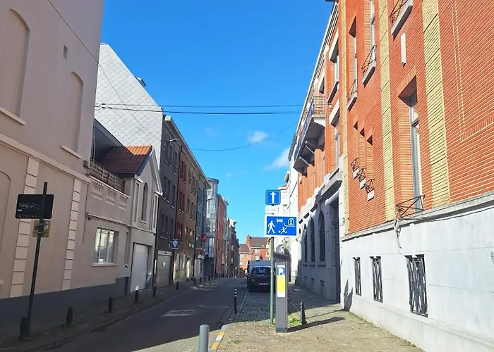 Louise Luxe In * Bruxelles