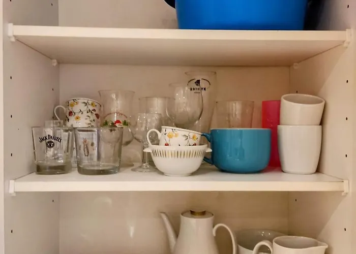 Modern Half-basement 1br Near Montgomery & Vub Apartmán *