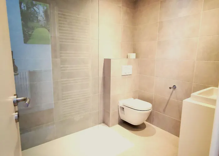 Bed & Breakfast Maison Jamaer 3*