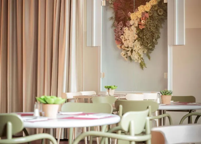 Novotel Off Grand Place 4* Brussel