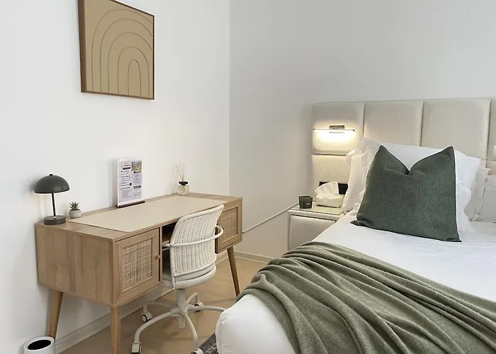 Beautiful With Jacuzzi Apartment Brussels