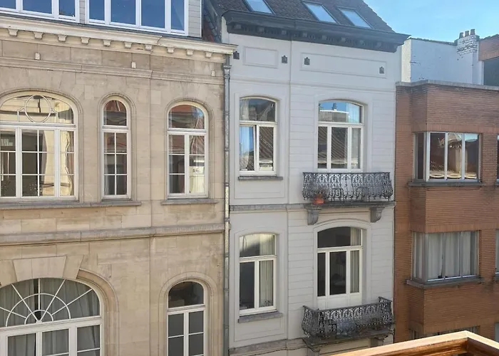 Cosy In Near Chatelain Bruksela