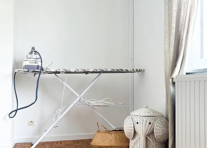 Cosy In Near Chatelain Bruksela