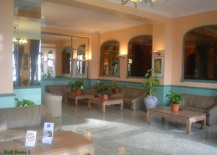 オテル ル ドーム 3* ブリュッセル