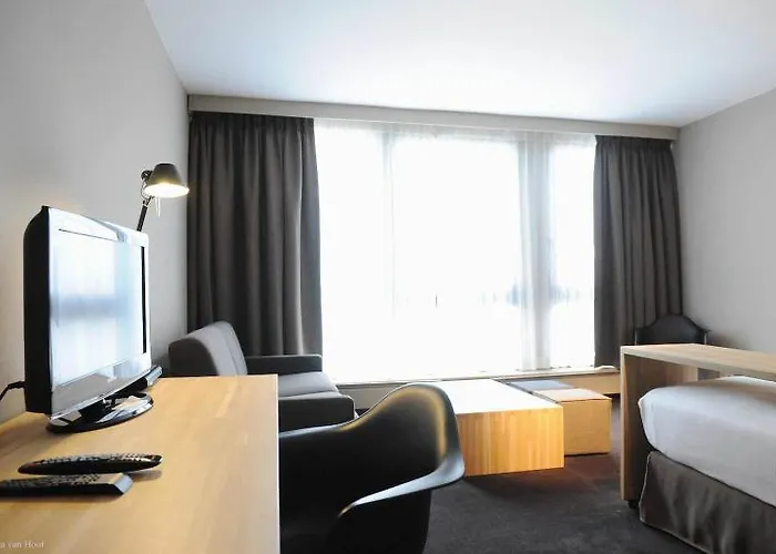 9hotel Chelton 4* Brussels