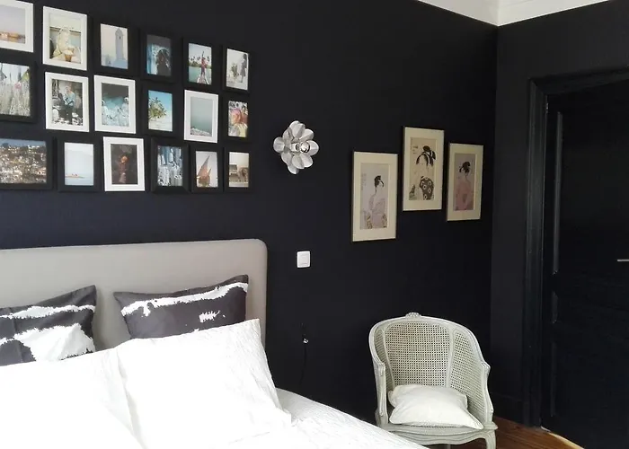 36 Bed & Breakfast 3*