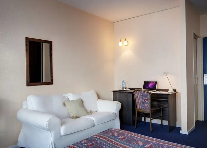 ホテル Beau Site 3*