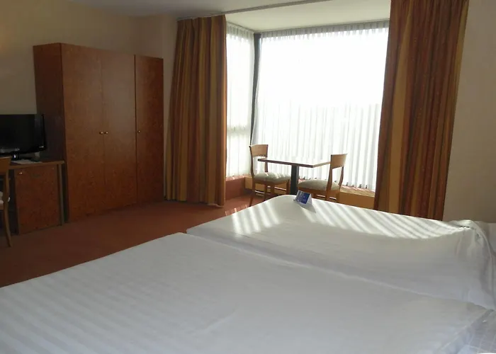 Hotel Brussels Otel Brüksel