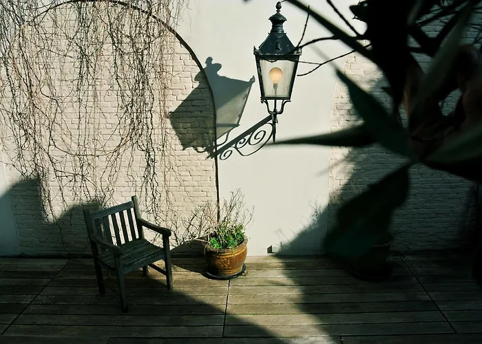 The Captaincy Szálloda Brüsszel