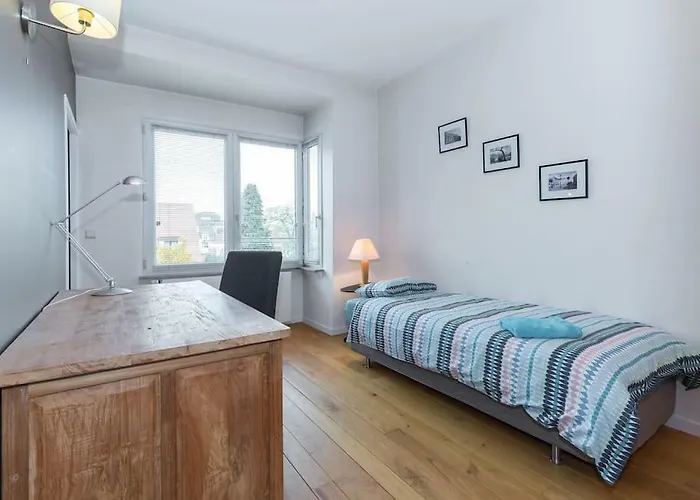 بيت للعطل فانتاستيك لارج هاوس *