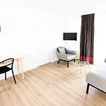Flats 4* Brüksel