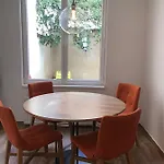House Basilic 아파트 브뤼셀