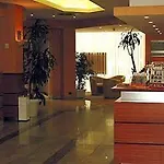 Aris Grand Place Hotel 3*