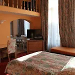 Matignon Hotel