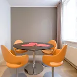 The Orange Flats - European District Daire