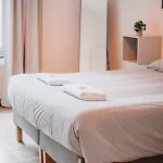And Cozy In Apart Otel