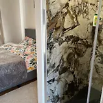 Cosy With Canal View 아파트 브뤼셀