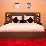 Hotel La Bourse 3*